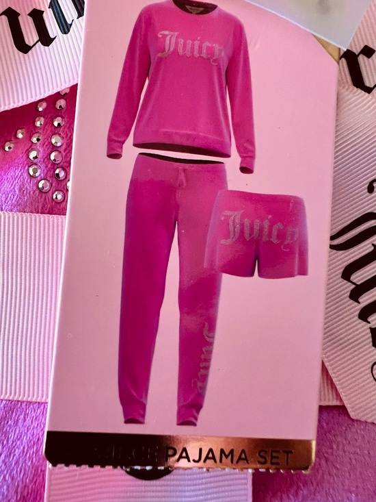Juicy Couture Pants - Juicy Couture Hot Pink 3-Piece Pajama Set.   NW